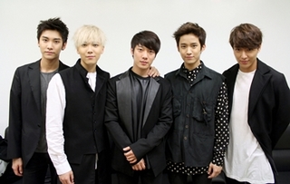 FTISLAND.jpg
